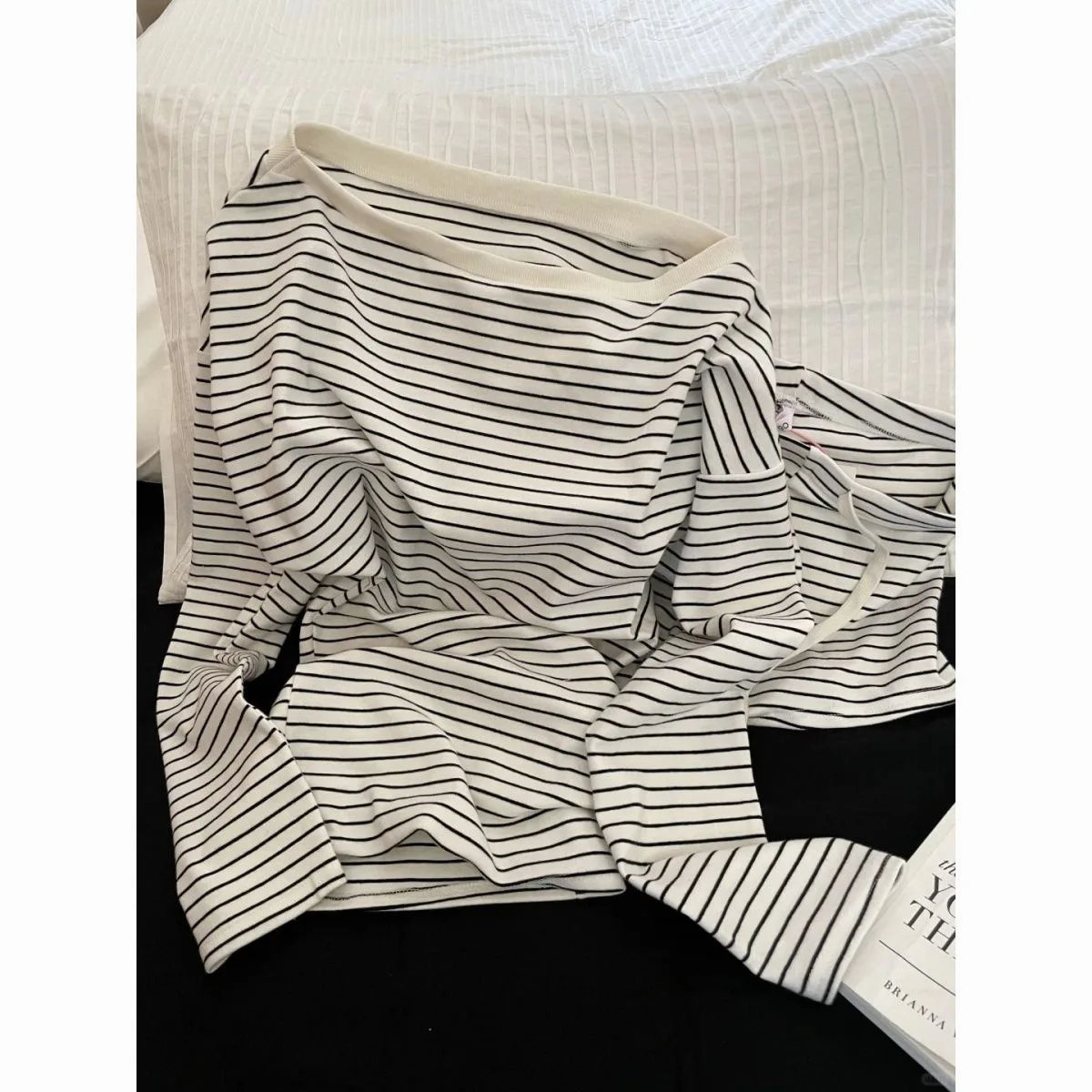 2026 New Spring Summer Women's Lazy Off-Shoulder Black White Striped Pajamas Set Long & Sleeve Casual Loungewear Suit Outside