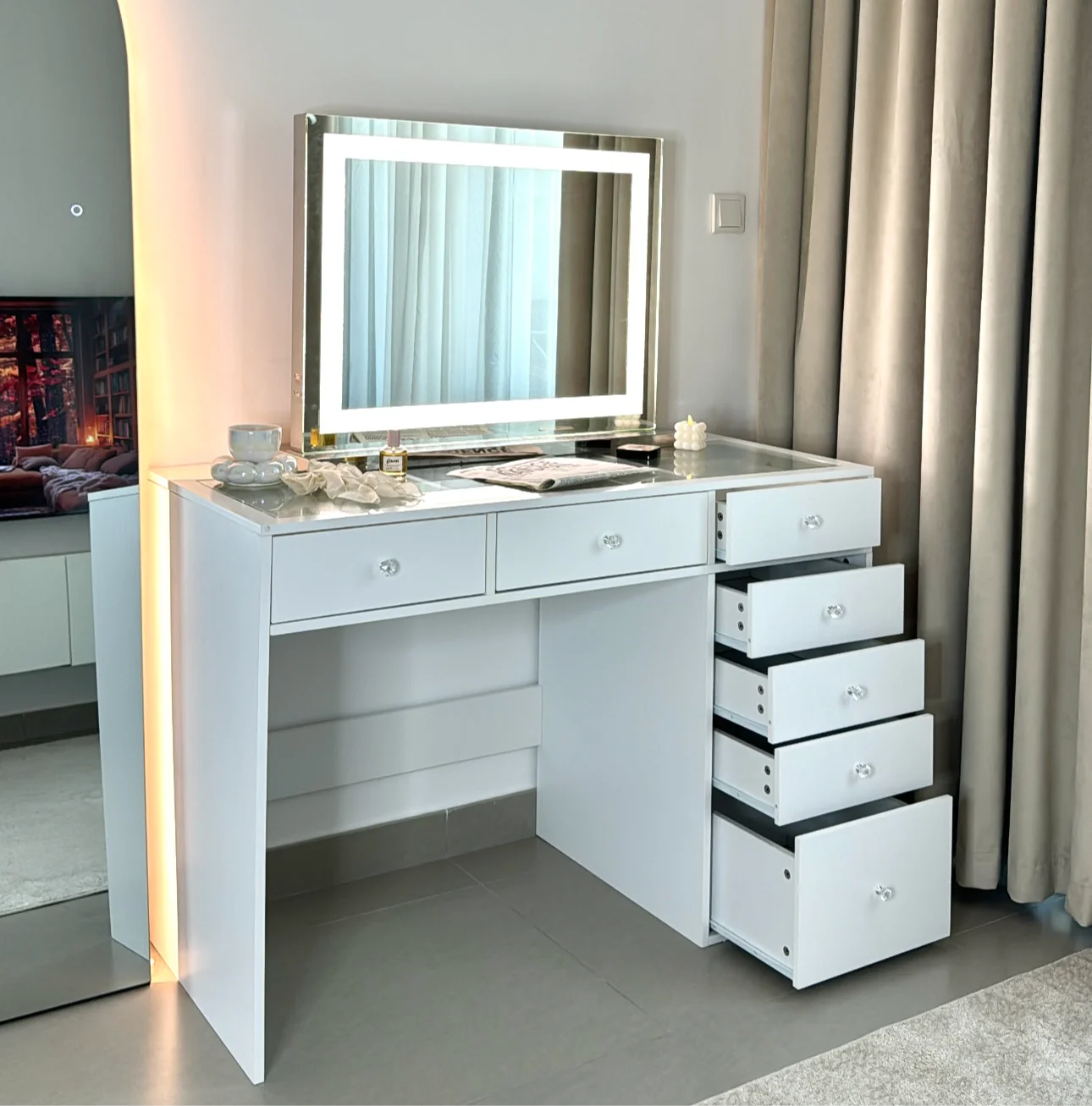 Bedroom Vanity Cabinet Princess Glass Top Dressing Table Makeup Vanity Table With Mirror Luxury Dressing Room