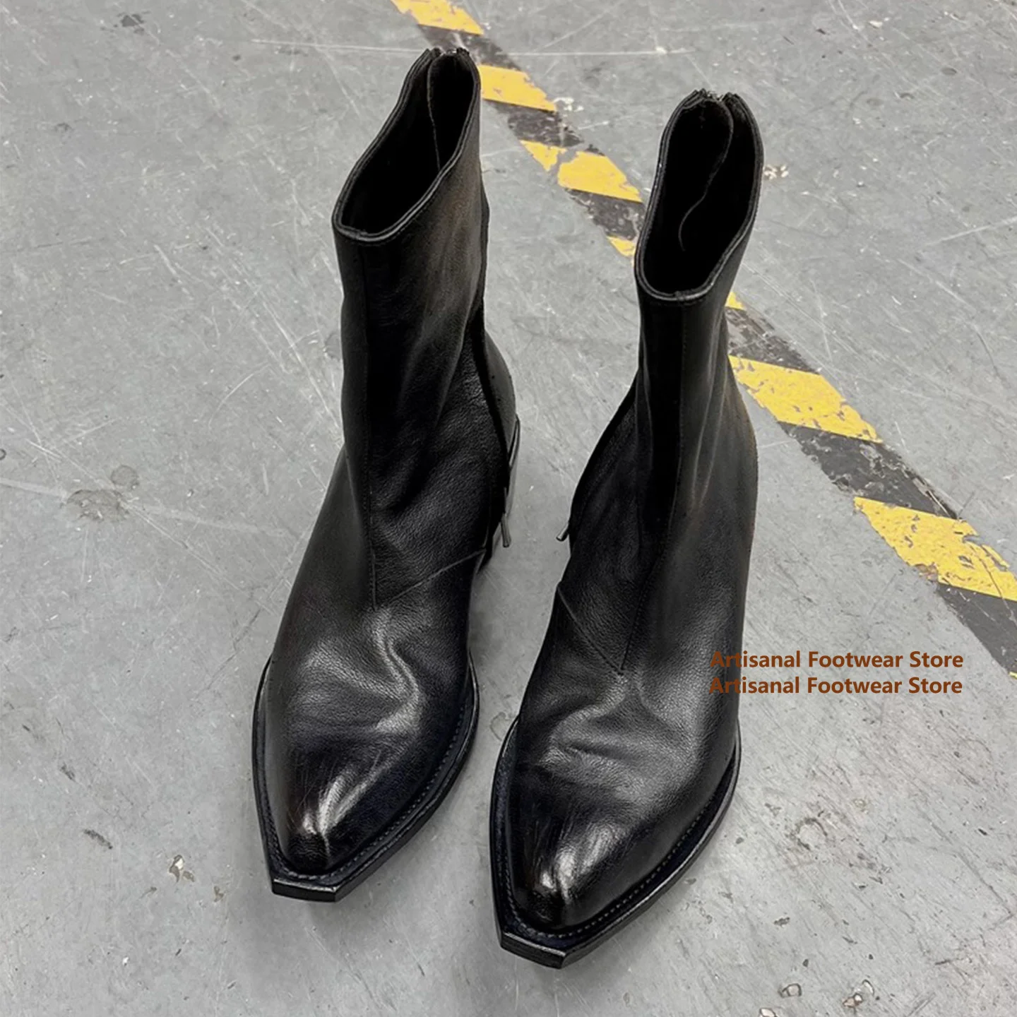 Black Pointed Toe High Top Chelsea Boots Thick Soled High-Heeled Retro Upturned Men's Boot British Style Side Zipper Men's Shoes
