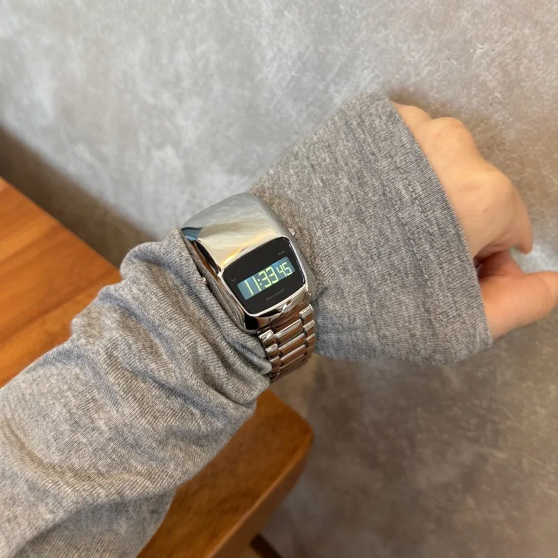 Watch Male Driver Y2k Retro Niche Waterproof Multi-function Electronic Watch