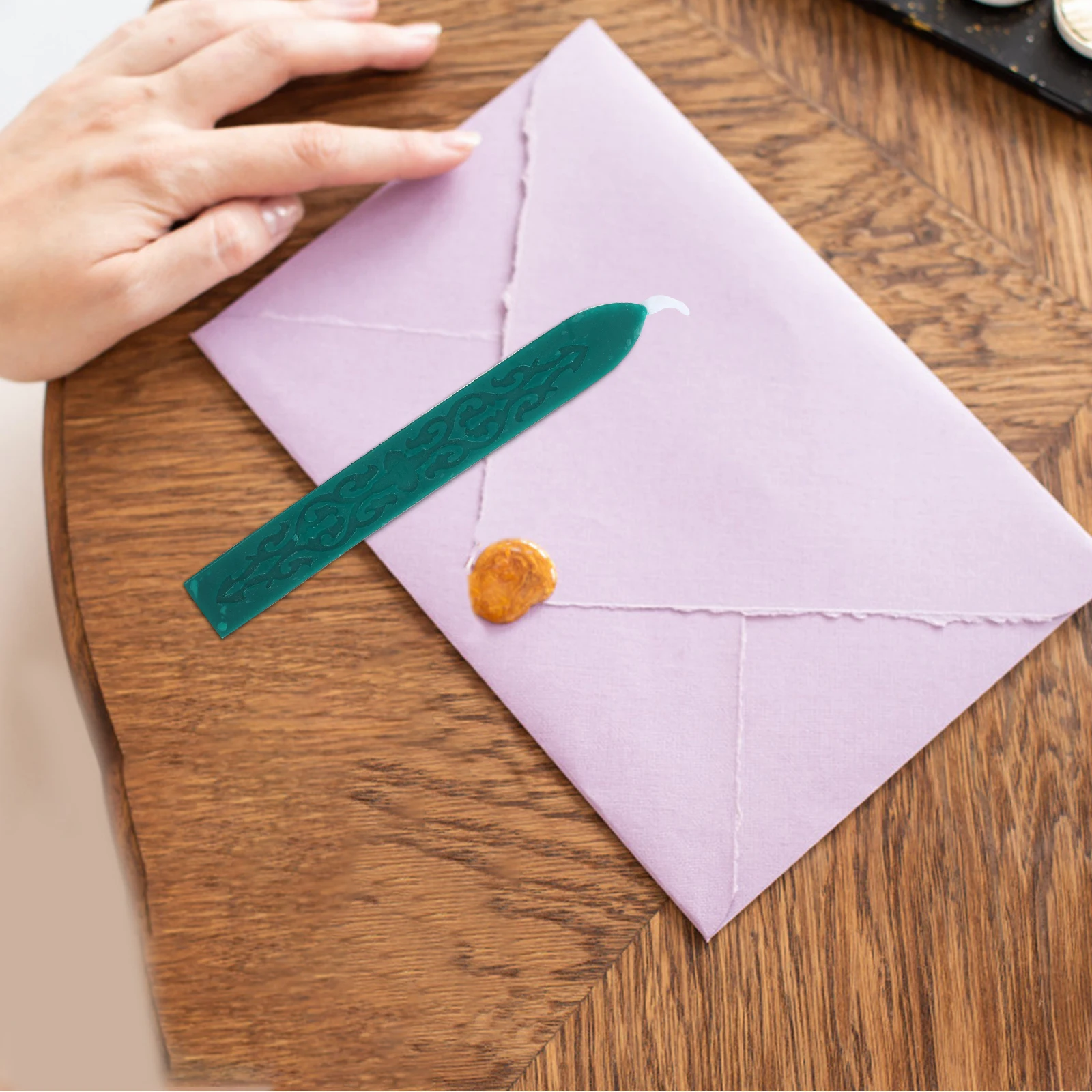

6 Dark Green Sealing Wax Sticks With Wicks Quick Dry Practical Wax Stick For Letters Cards Invitations Envelopes Gifts