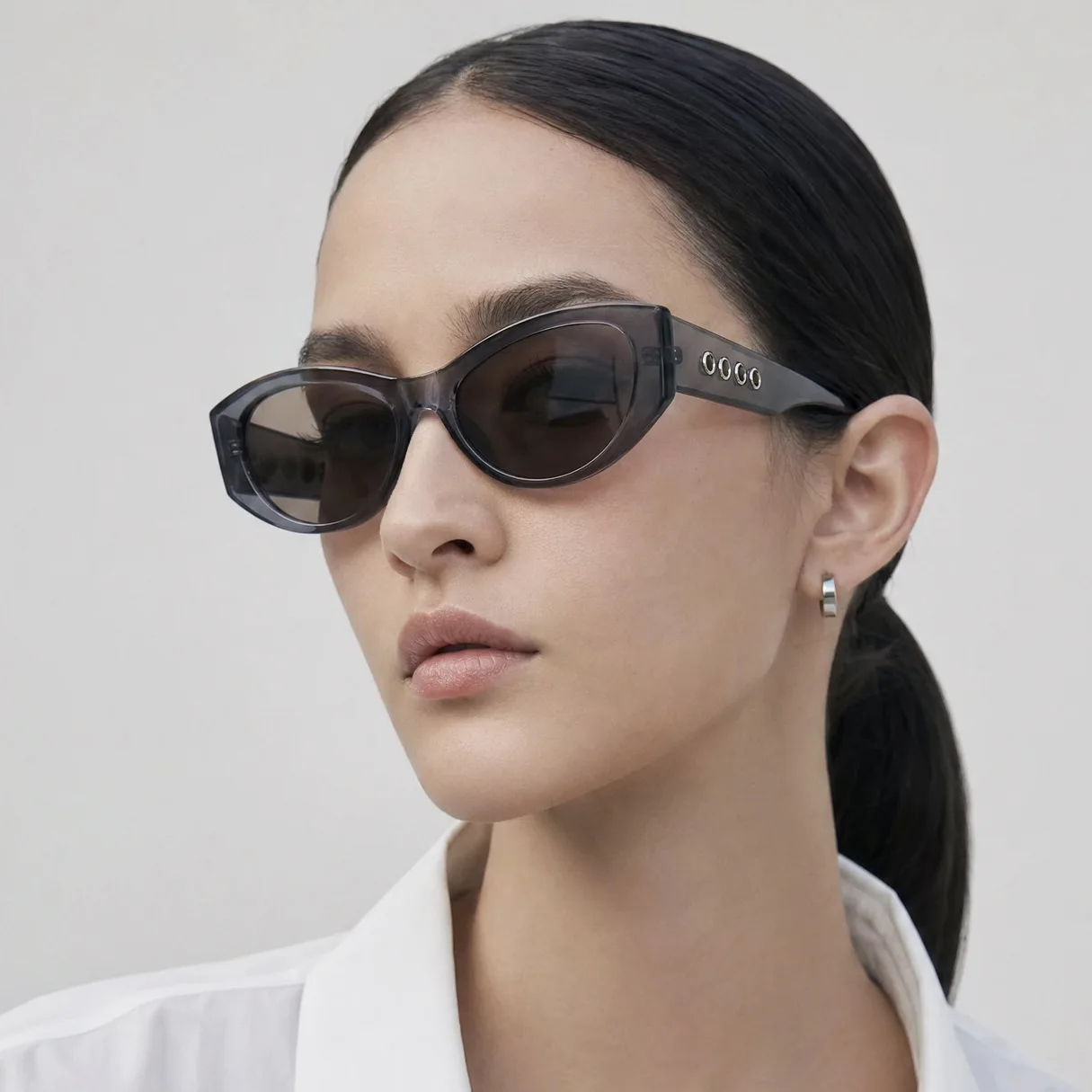 

Y2K Cat Eye Sunglasses for Women, Face-Slimming UV Protection Trendy Unisex Sun Glasses, Cool Streetwear Eyewear for Driving