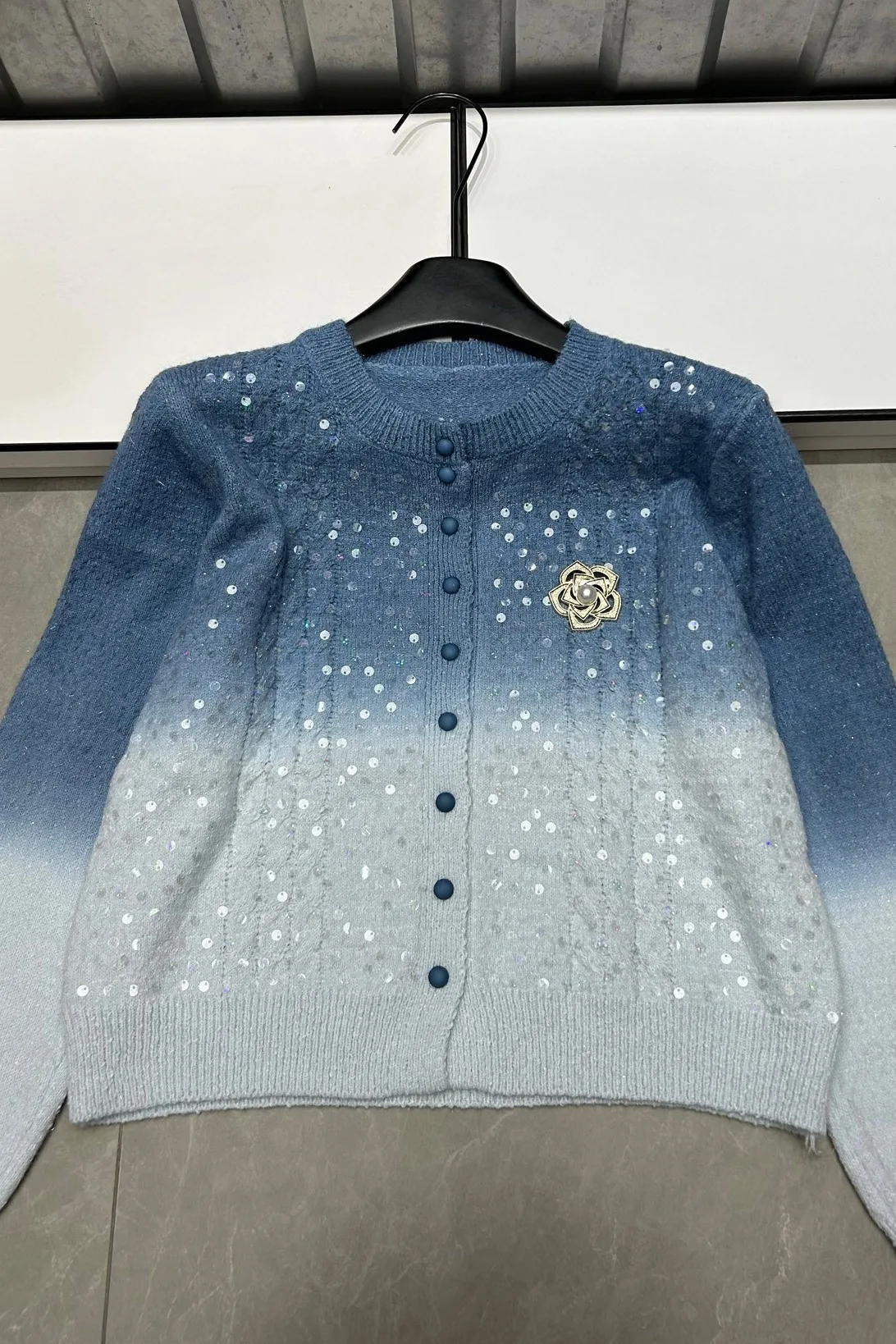 Farbverlauf Gestrickte Wolle Strickjacke Frauen Oansatz 2025, Herbst Winter Langarm Dame Mode Pailletten Pullover Tops C233