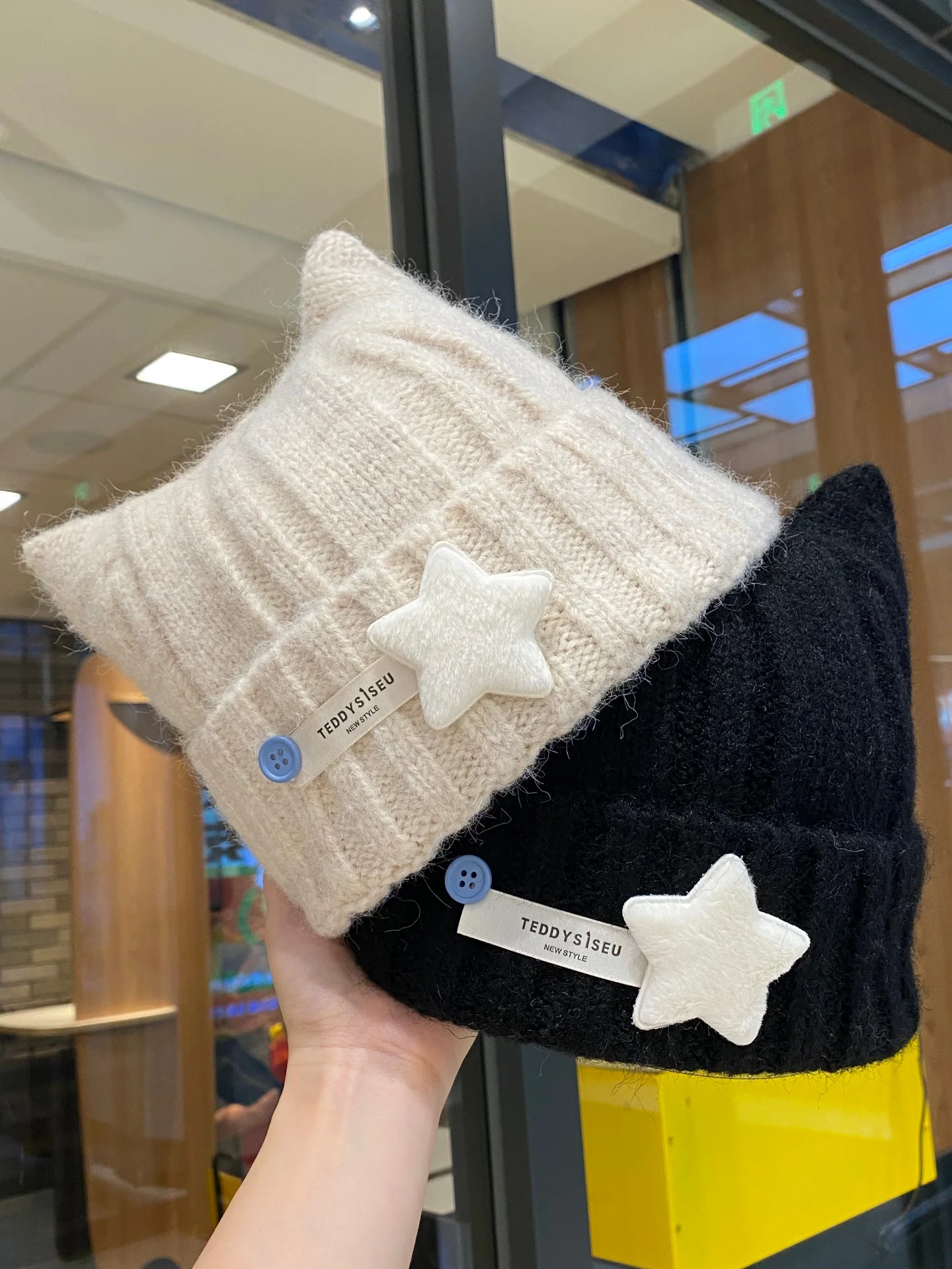 cute-ear-star-embroidery-knitted-hat-women's-autumn-winter-ear-protection-warm-woolen-cap-large-head-size-thermal-cover-u