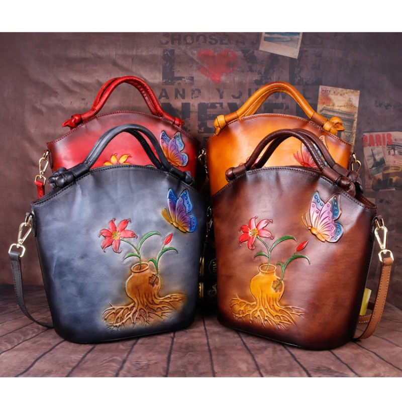 

2024 Women's Fashion Genuine Leather Emboss Elegant Retro Handbag Bucket Bag Shoulder Crossbody Bag Top Handle Office Daily