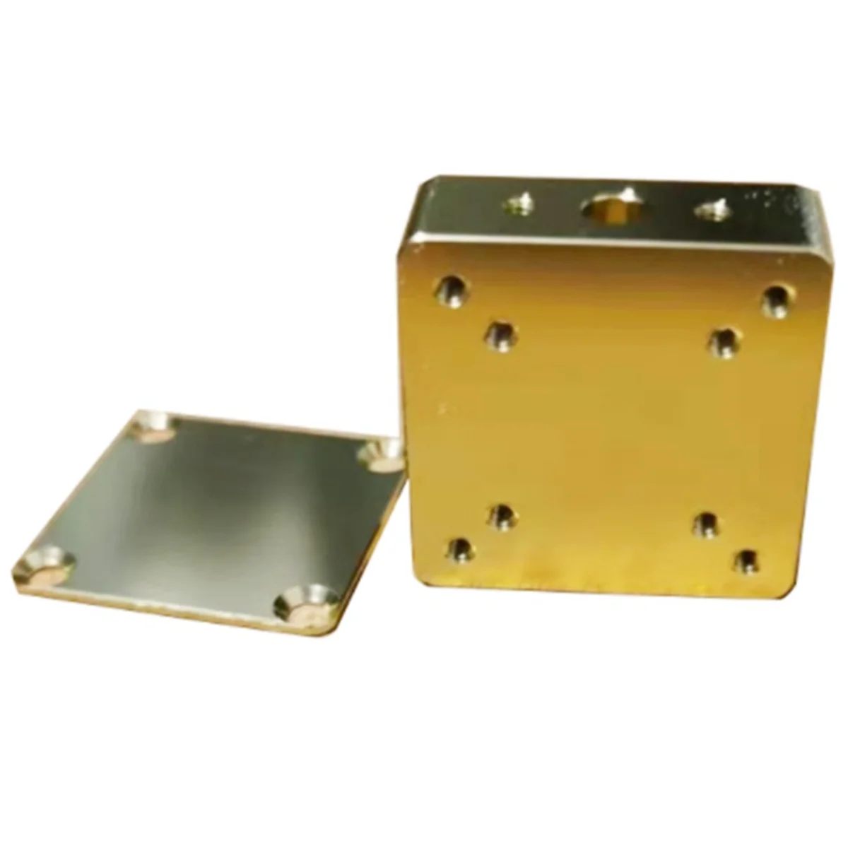 Aluminum Alloy Shell Shielded Enclosure 19X19X5.5mm Golden Conductive Oxidation Multi-Functional Portable RF Box