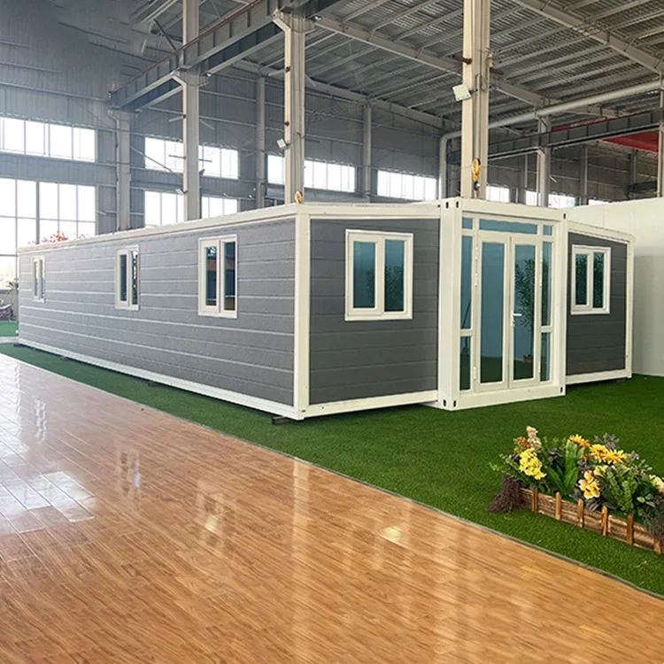Customized Steel Panel Mobile Home 40Ft Folding Expandable Prefab Container House Economical Temporary Building Solution