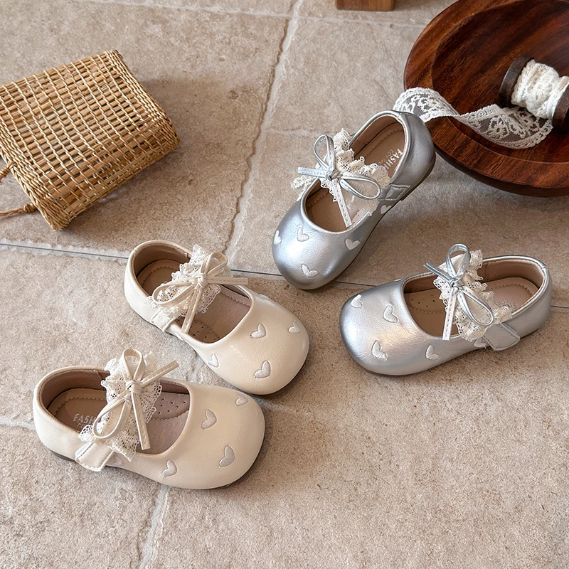 Little Girls Lace Bow Mary Jane Shoes, Heart‑Embroidered Hook‑and‑Loop Soft‑Sole Princess Casual Flats