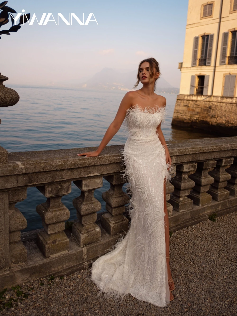 

Exquisite Beaded Lace Mermaid Wedding Dress With Feathers Sexy High Slit Bridal Gown New Customized Dreamy Dresses For Bride