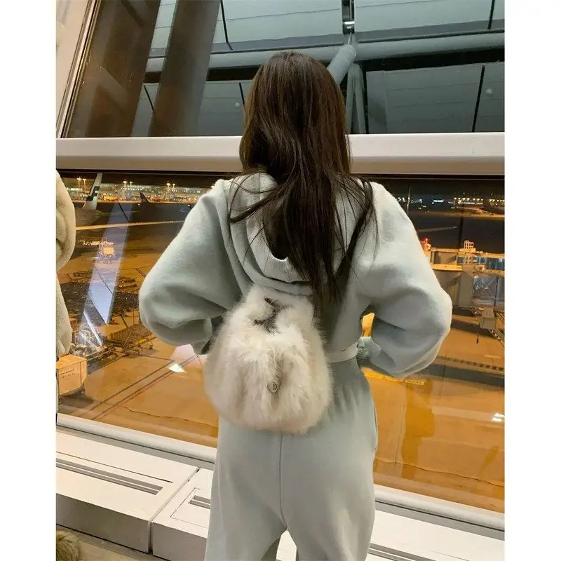 Furry Chain   Double oulder Bapa Casual Simple Sle Women's Bag Soft Polyester  Zipper Closure