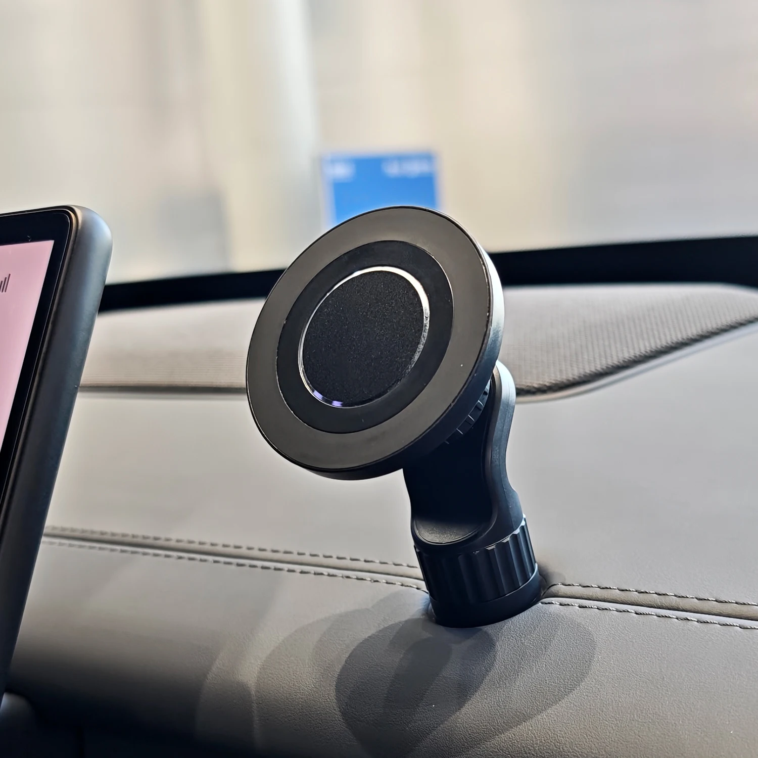 Car Phone Holder for Dongfeng MHERO M-Hero M817 Car Mount Stand 360 Rotatable