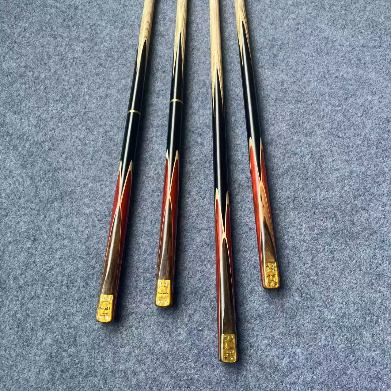 High Quality Cheap Price Wood  Single PieceSnooker  Cue Tip Length  Billiard Cue Sticks  on Sale