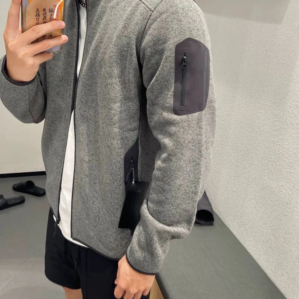 

Core Series Fce Jaet 3D Tailored Outdoor Casual ex Warmth Loing Faionable Urban Sle Stand Fit Zipper Decorated