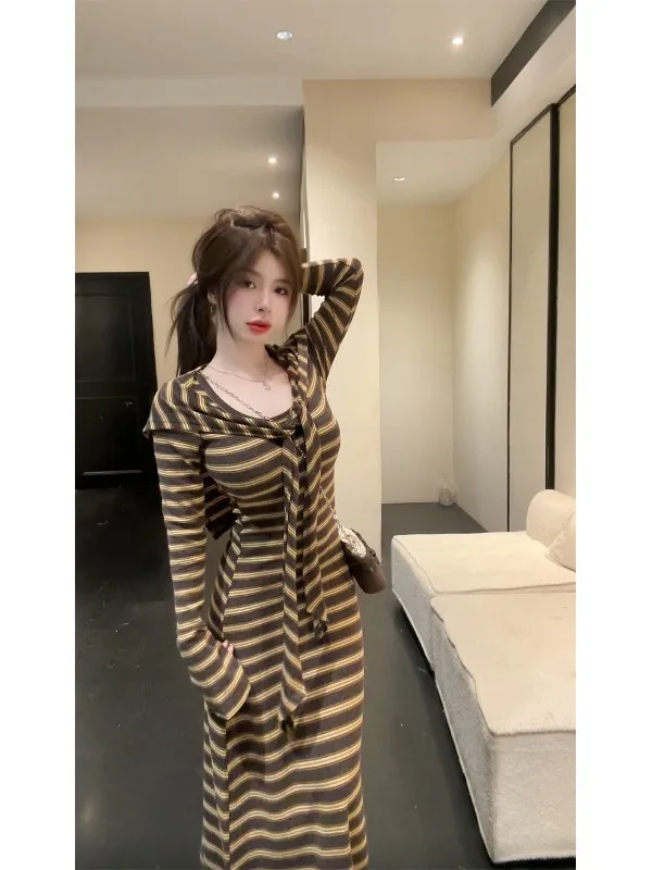 الرجعية منتصف طول الأصفر مخطط طويل الأكمام تي شيرت فستان Harajuku الحد الأدنى نمط Preppy سليم المرأة الخريف ارتداء مع شال