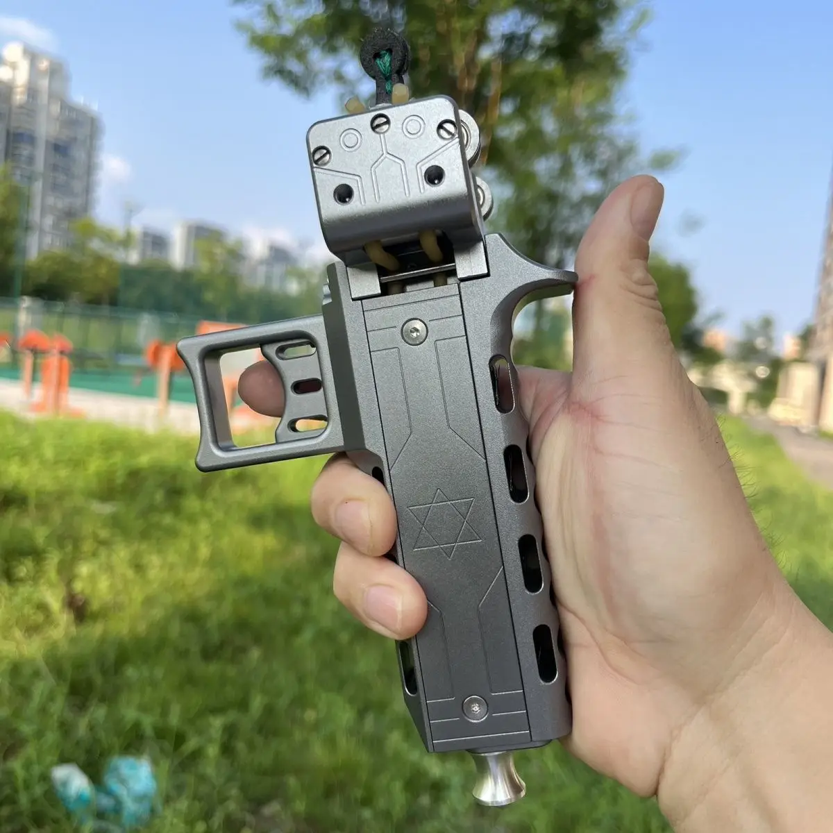 20 Beads Automatic Reloading Slingshot Outdoor Fun Sports Launcher Toy CNC Aluminum Magnetic Suction High-precision Bow Launcher