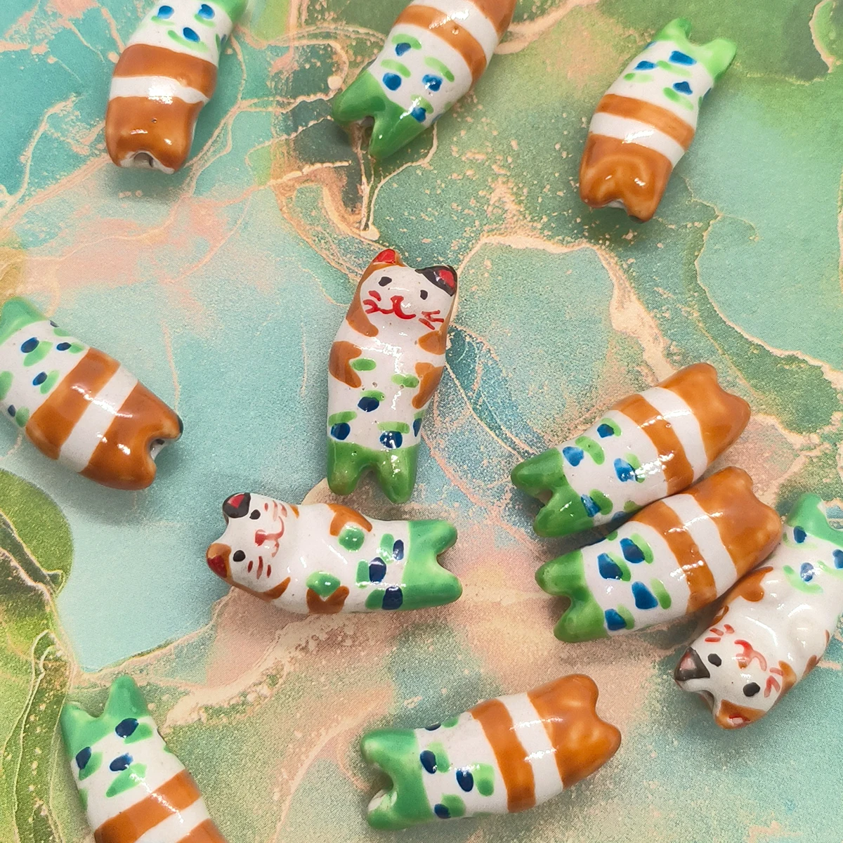 Calico Cat Ceramic Beads 25mm Tri-color Cat Charms 2pcs 4pcs for DIY Jewelry Making Bracelet Necklace Gift