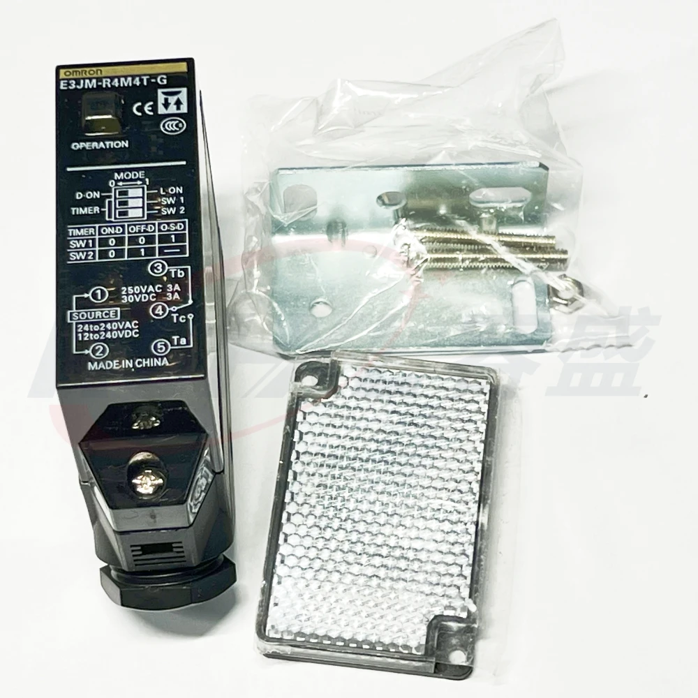 สวิตช์เหนี่ยวนำไฟฟ้าโฟโตอิเล็กทริก E3JM-R4M4T E3JM-R4M4T-G 1ชิ้น/ล็อต