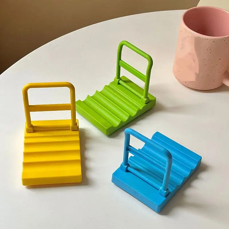 1Pcs Platform Trolley Design Plastic Yellow/Green/Blue Compact Desktop Holder Detachable Phone Stand For Tablets