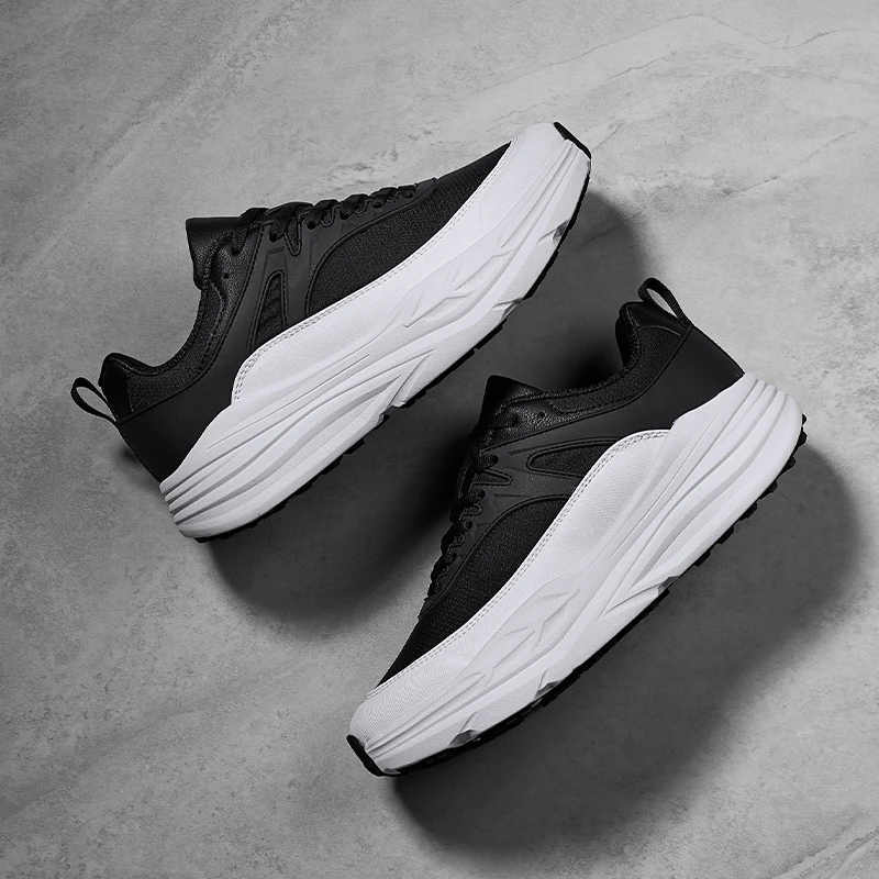 

2025 New Thick Soled Running Shoes Man Anti-Slippery Climbing Shoes Outdoor Walking Shoe Comfortable Men's Hiking Shoes