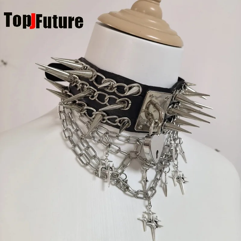 Gothic Dark Punk Y2K Girl Subculture Heavy Metal Craft Rivet Spikes Leather Necklace With Heart Lock Chain Alternative Choker