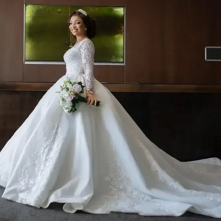 

Белое платье по индивидуальному заказу, свадебное платье с длинными рукавами, элегантные рукава для невесты, красивые кружевные платья