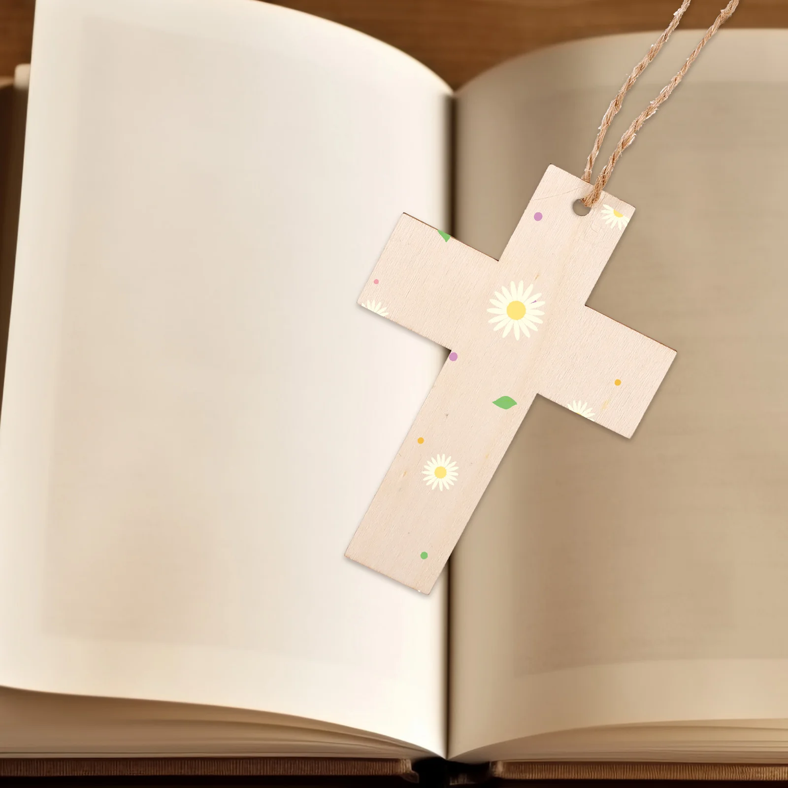 

15Pcs Unfinished Wood Bookmark Cross Shaped Blank DIY Bible Bookmark Suitable for Graffiti Craft Page Marker Lovers