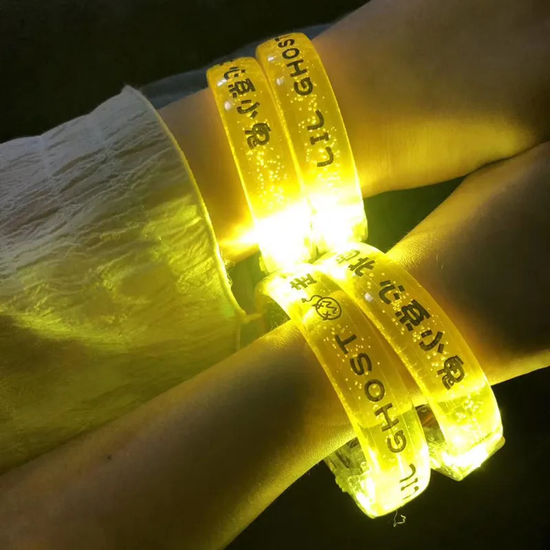 

Five fluorescent bracelets Custom Star Aid Stick Disco Club Glow wristband Sparkle with fun run led night aperture, random color