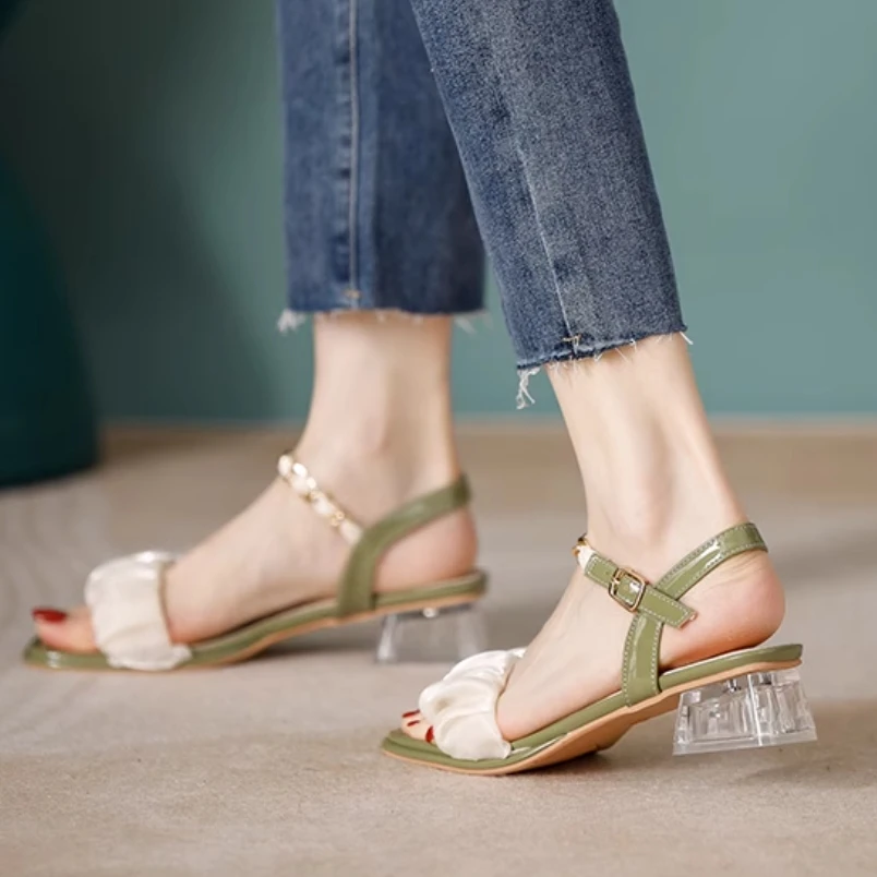 

Весна и осень 2024, потрясающие сандалии, нежный сказочный стиль, туфли на низком каблуке, модные женские тапочки, туфли-лодочки