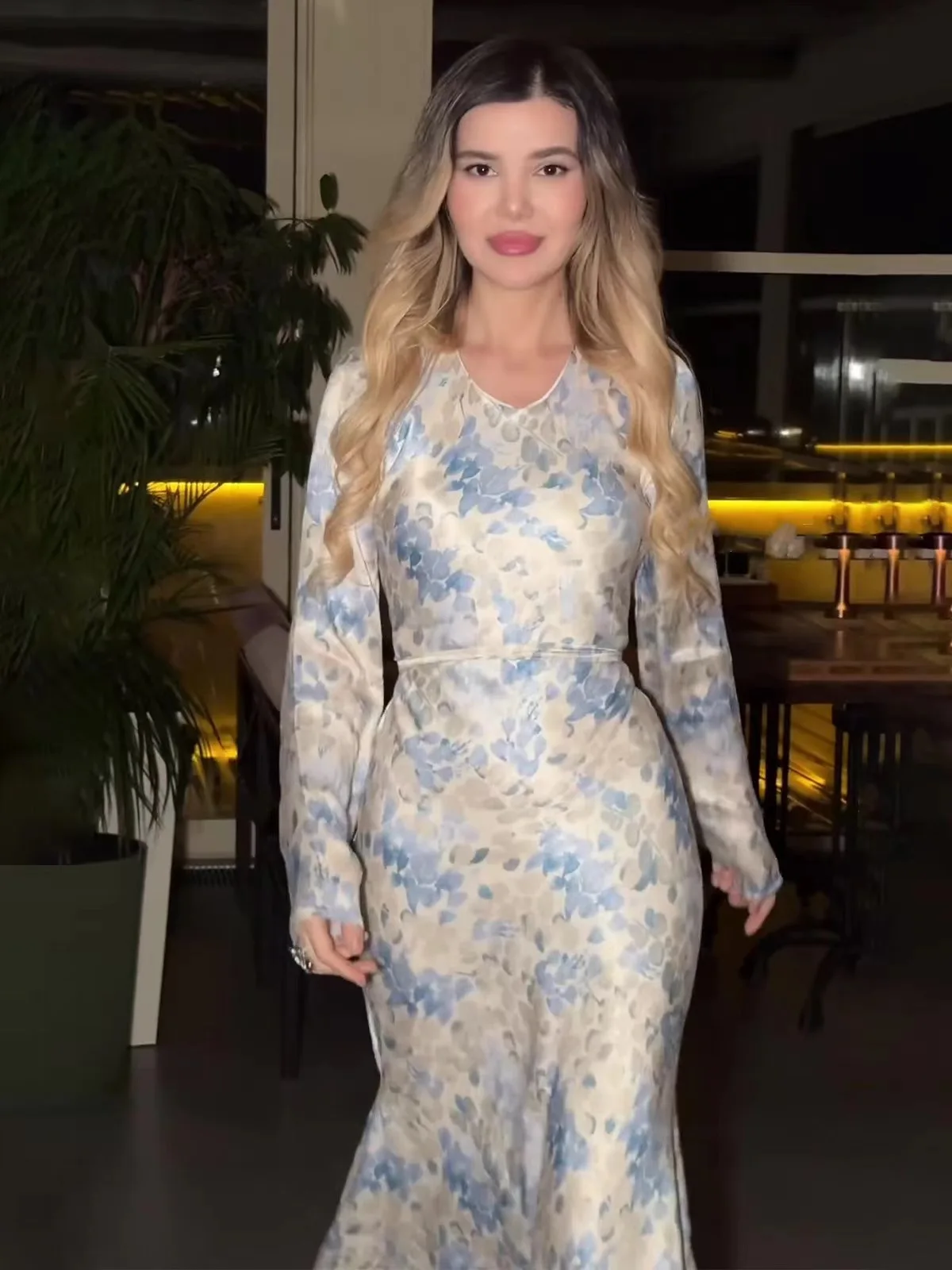 تنورة Ele Satin مطبوعة Dr Ladylike V-ne بحزام طويل Sve على شكل حرف a للتنقل منتصف الخصر إنتاج صيني