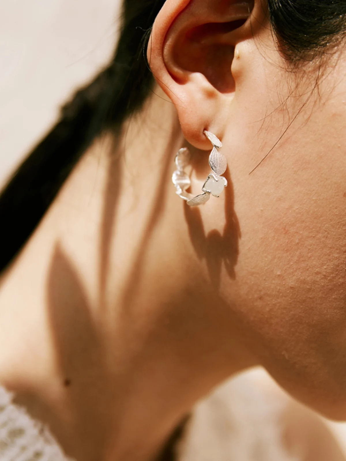 

Серьги ручной работы из чистого серебра 925 пробы с бирюзой в форме листа, оригинальный дизайн, серия «Цветок-лист», женские модные украшения