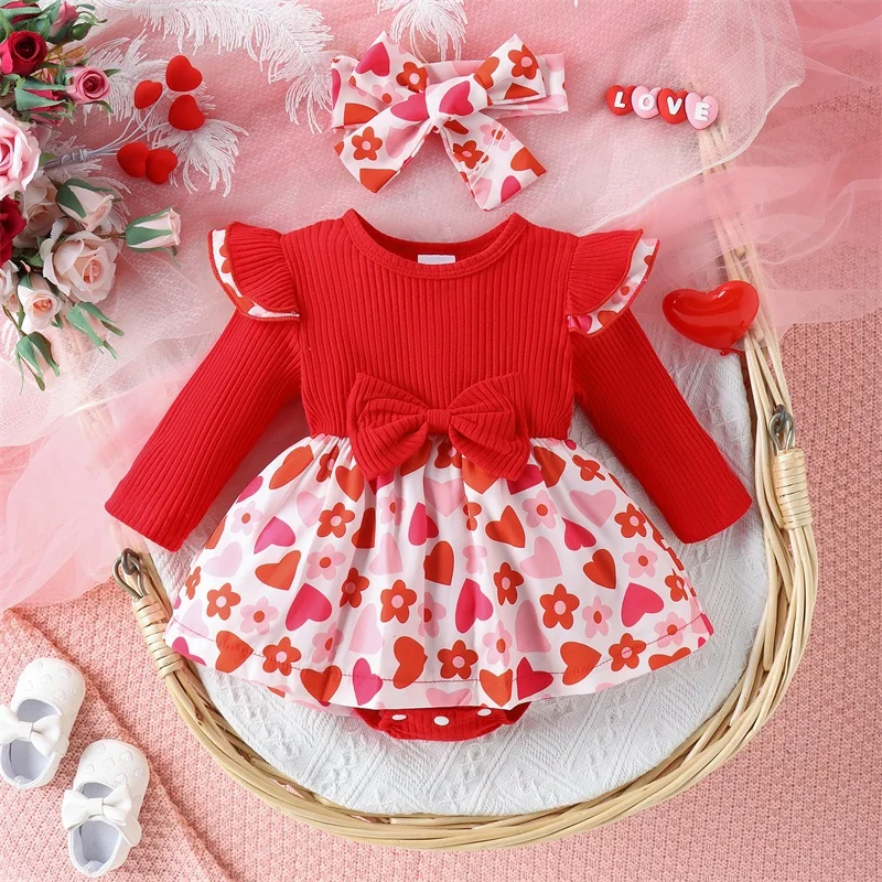 

Newborn Girl Spring Bodysuits Outfit Long Sleeve Crew Neck Heart Flower Print Romper with Hairband Valentines Day Clothes