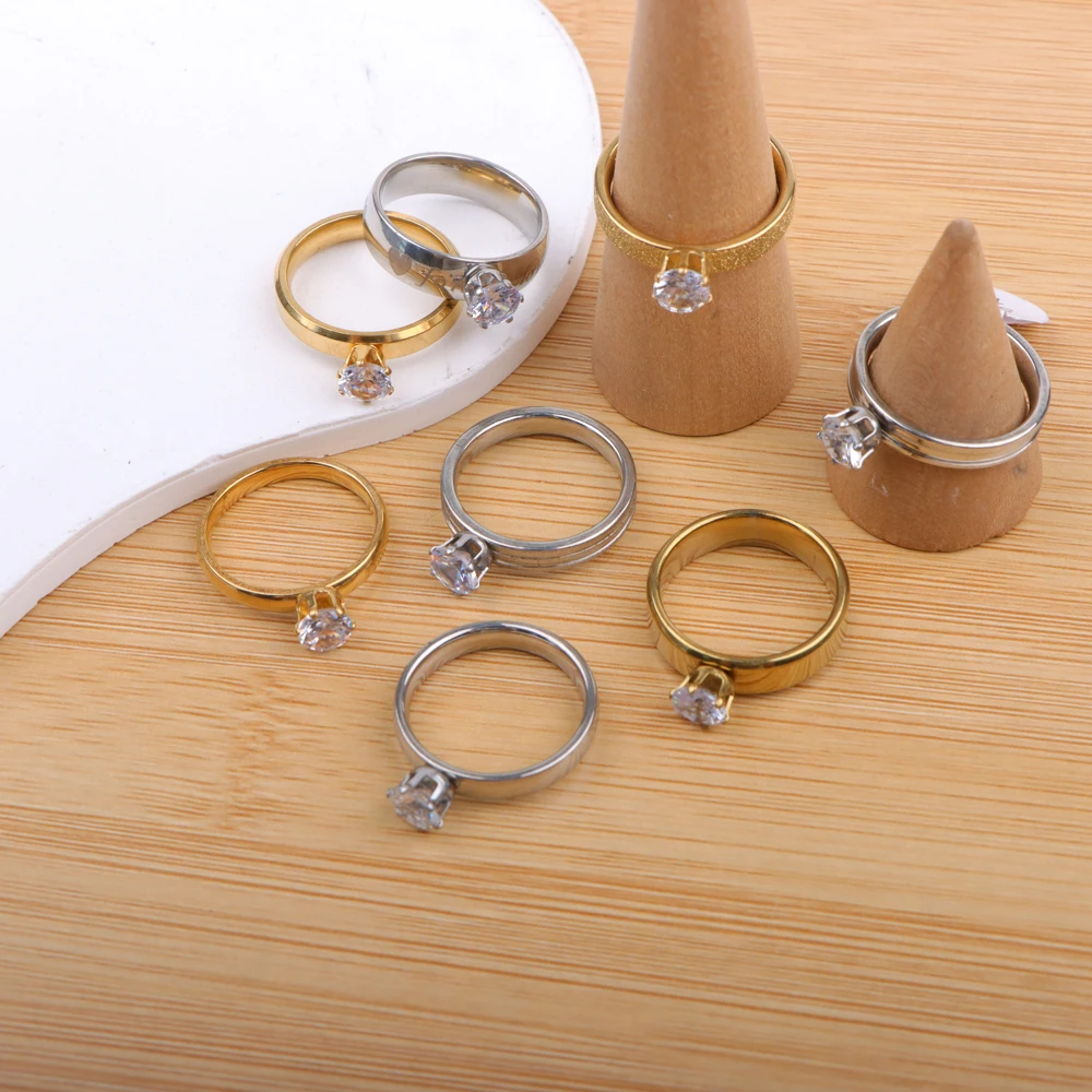 10Pcs/Lot Fashion Charm Stainless Steel Zircon Love Rings For Women Men Engagement Wedding Couple Jewelry Party Gifts Wholesale