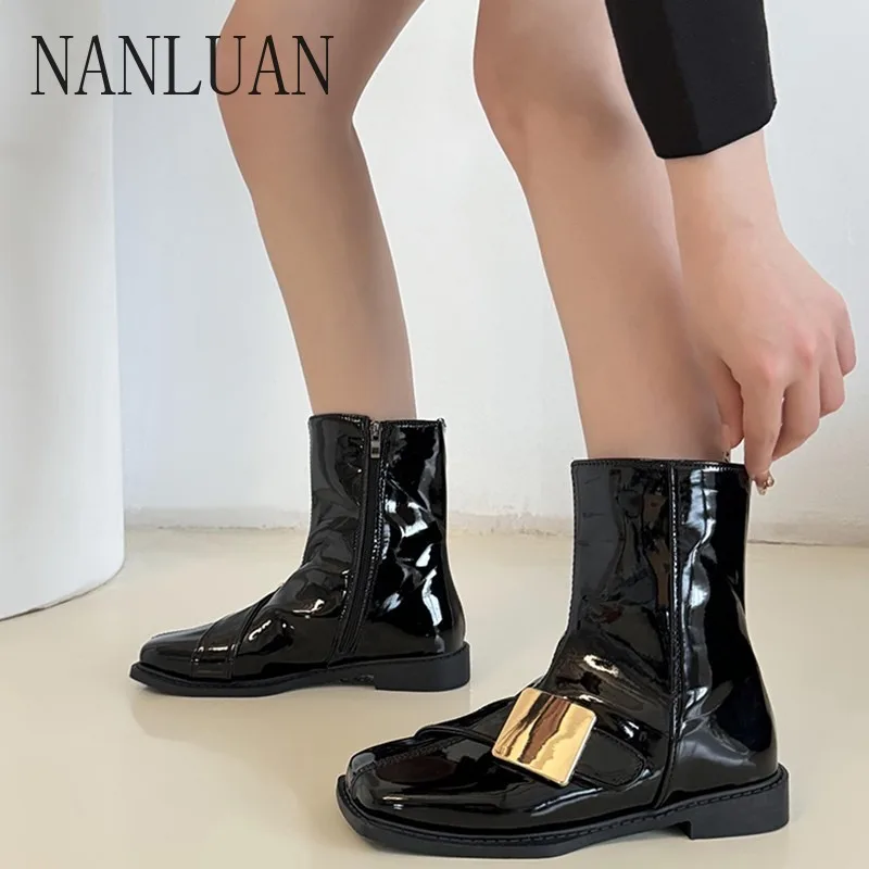 

2024 Boutique Fashionable Autumn and Winter Women's Boots New Solid Color Mid-calf Women's Shoes High Quality Fashion Boots