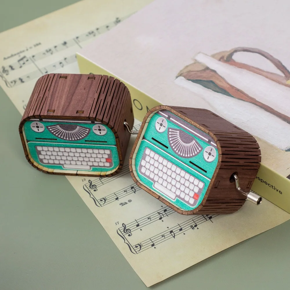 Happy Birthday To You Hand Cranked Wooden Music Box Musical Ornaments Wooden Vintage Music Box Small Retro