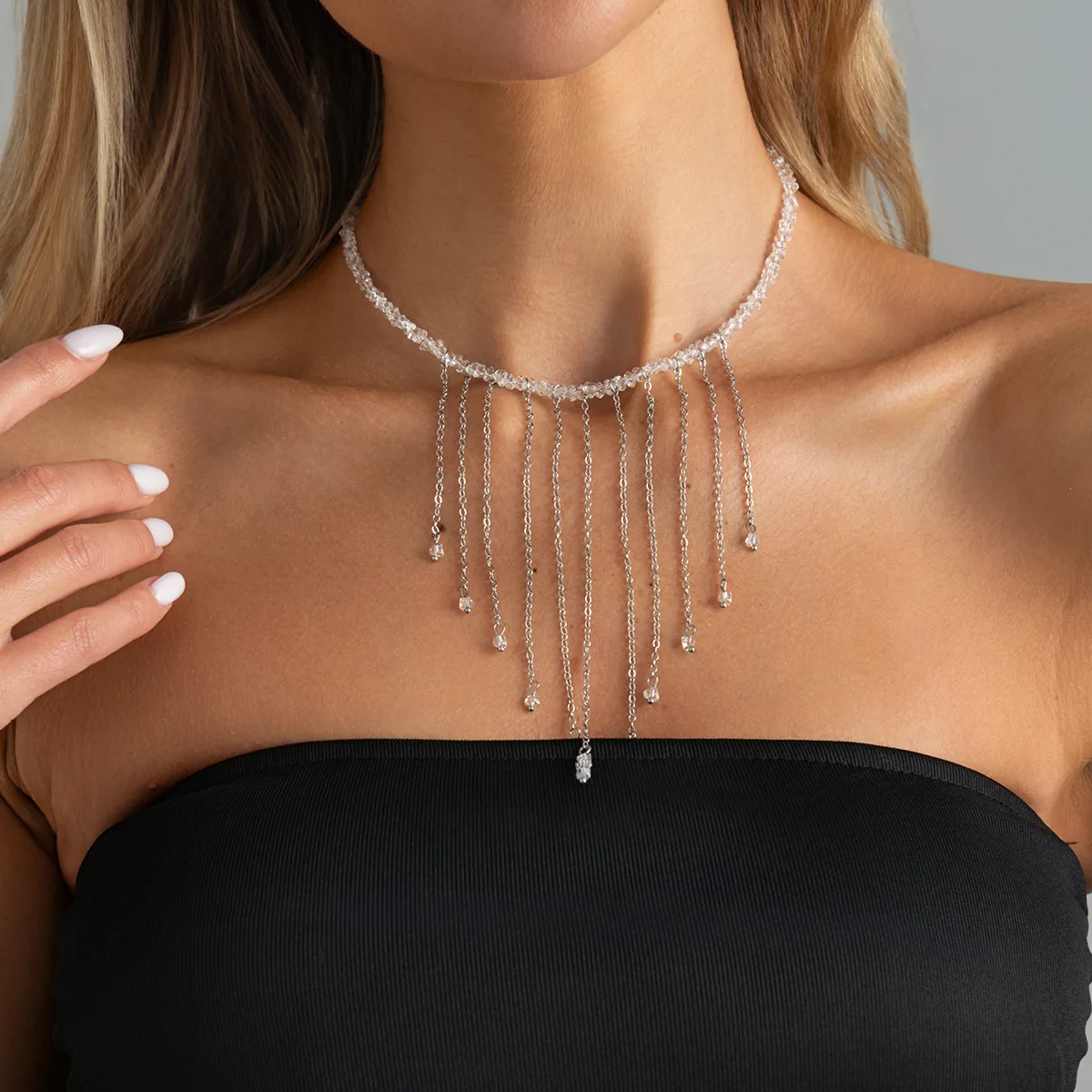 Accessories, personalized irregular triangular crystal beaded necklace, creative long fringed chain collarbone chain