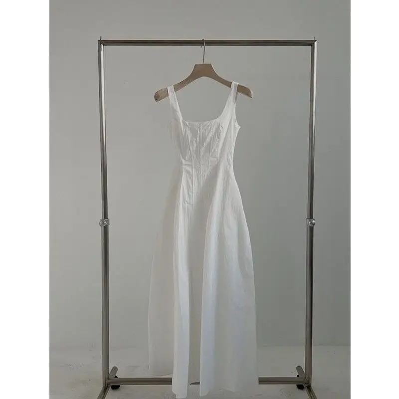 2021 صيف جديد النسخة الكورية الخصر إغلاق لتجعلك تبدو نحيفة بسيطة بلا أكمام منتصف طول تنورة الحمالة فستان للنساء