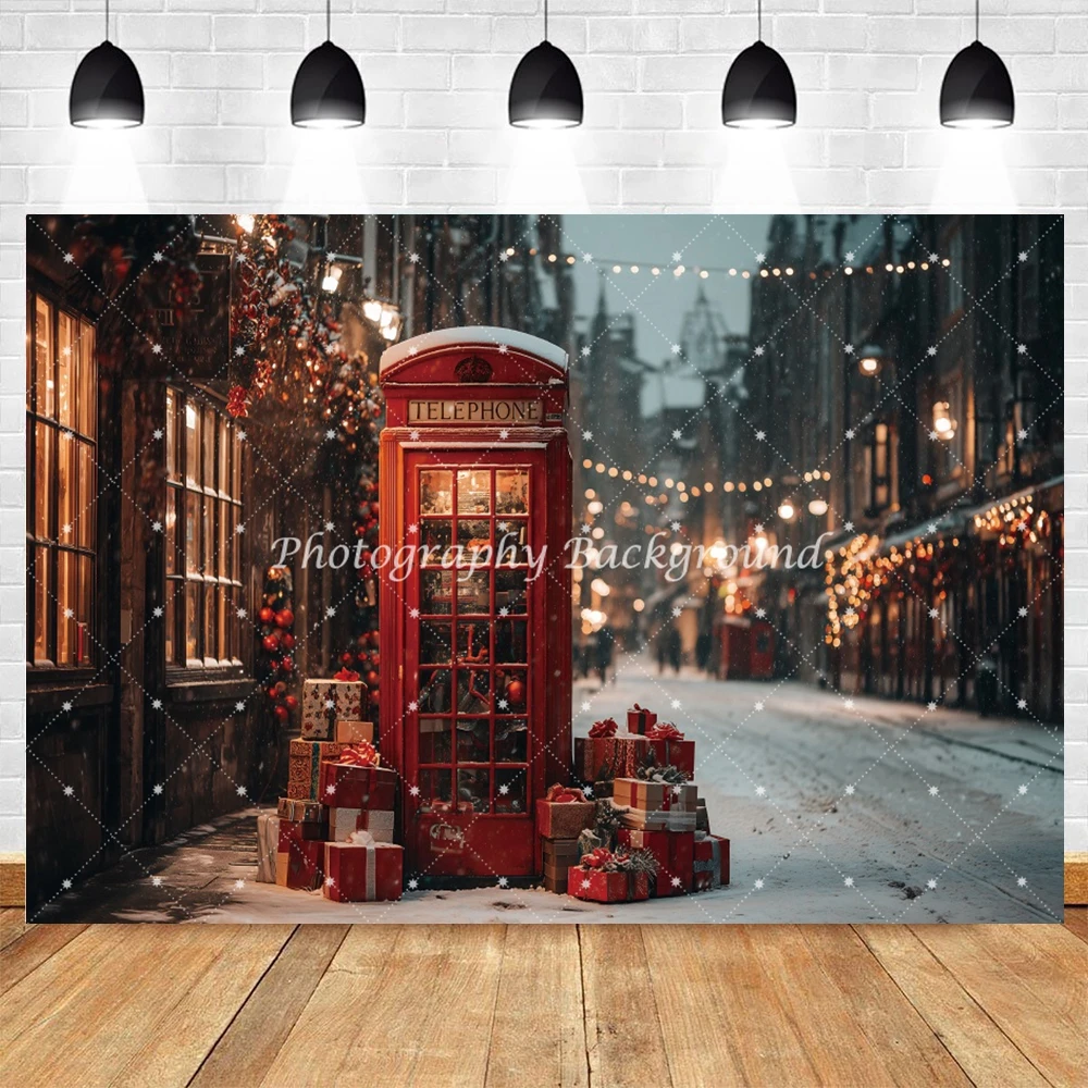 冬の夜ヨーロッパの町の背景写真赤い電話ボックスクリスマスツリーポートレート装飾背景撮影小道具