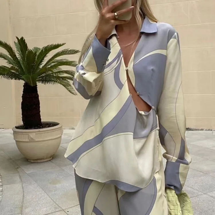 

Комплект из irt и брюк с высокой талией и принтом, модный женский ансамбль, полиэфирная ткань, осенняя коллекция Ele Student orm