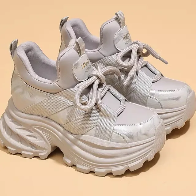 

Women's Casual Fashionable Thick Bottom Dad Shoes Leather Slip-On Sports Sneakers Comfortable Breathable Spring Season