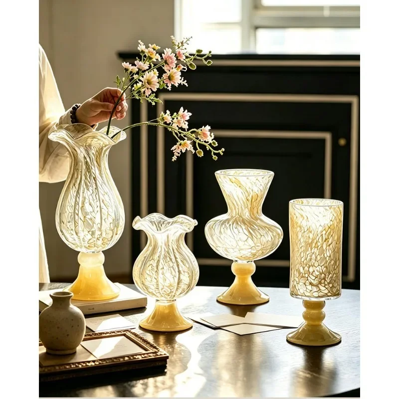 1pc Mid-century Glass Vase Retro French Style Flower Vase Aesthetic Desktop Ornament for Hydroponic Fresh Flowers