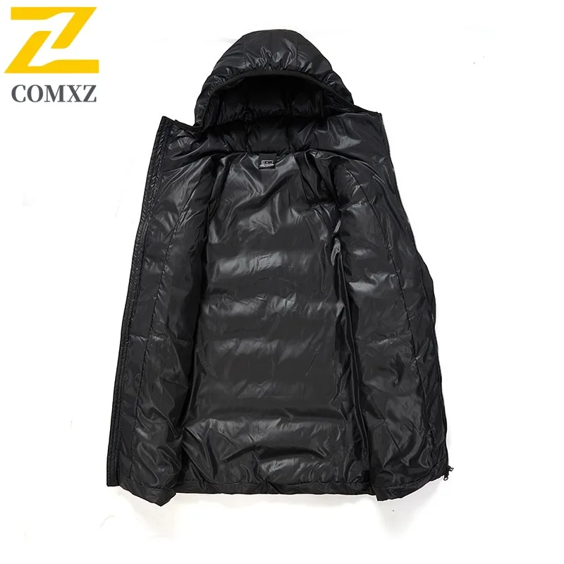 COMXZ سترة الخبز فضفاضة 2025 مقنعين منتصف طول جودة عالية العمل الشتاء الحشو الشارع الشهير سميكة الرجال القطن وسادة مبطنة