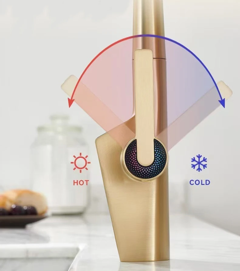 

Smart Digital Display Pull Down Tap 3 Water Outlet Modes Brass Mixer Taps 360 Swivel Kitchen Faucet For Modern Bathroom