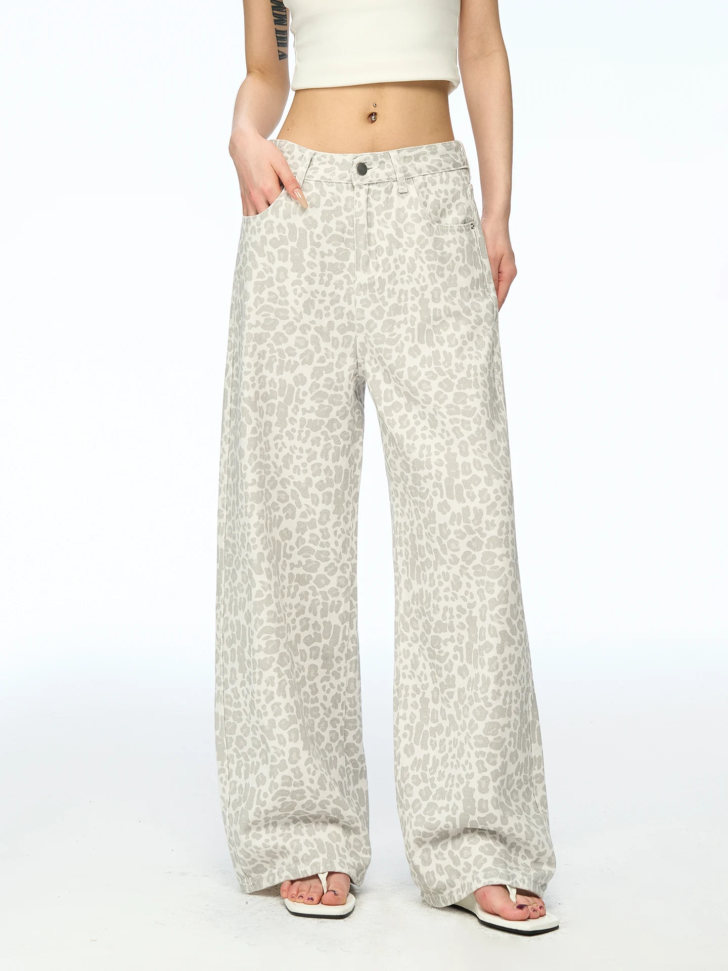 Aaisup American Retro Low Waist Leopard Print Jeans Women Summer Loose Wide Leg Straight Long Pants Slimming Versatile