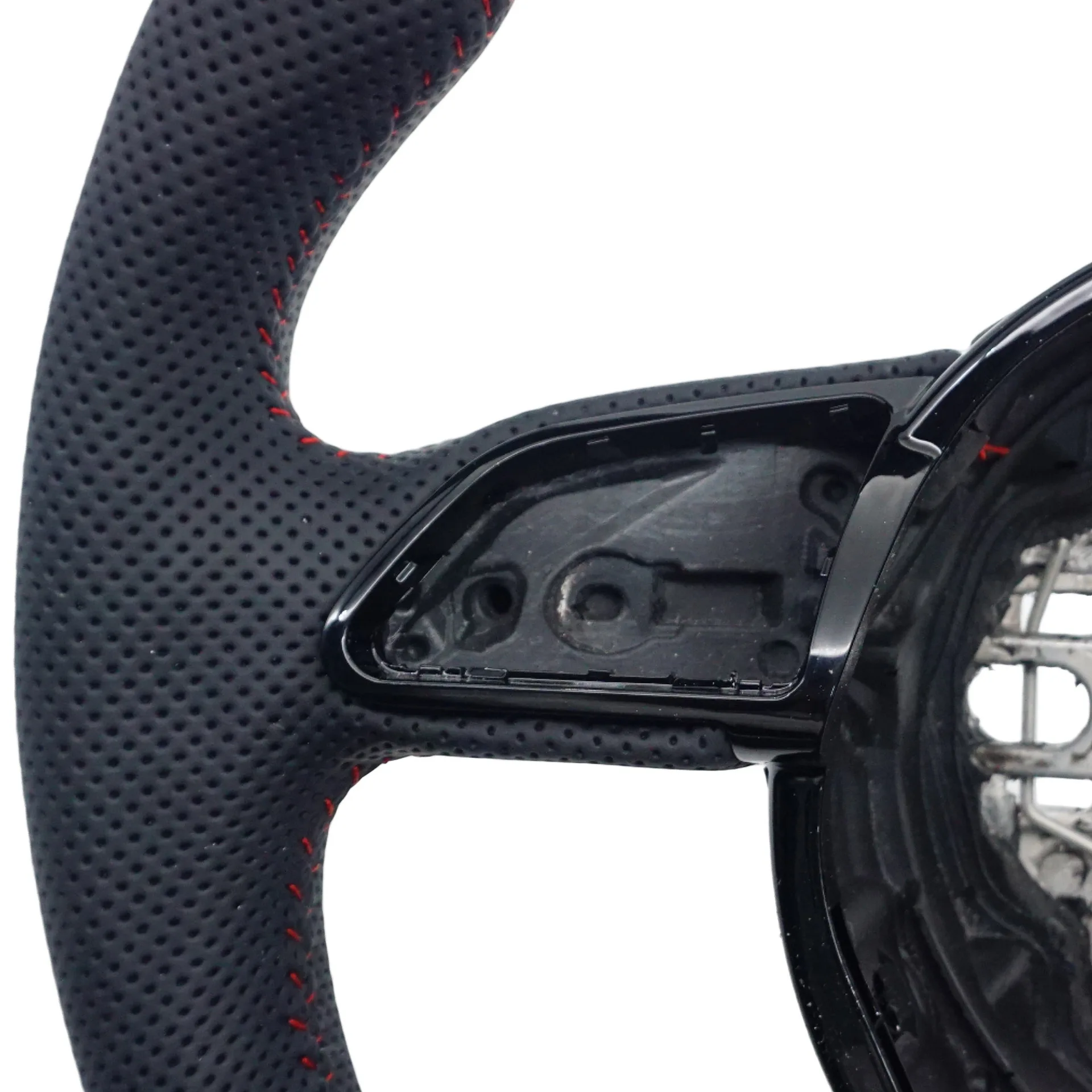 Geeignet für Audi A6 C7 RS Standard Halbperforiertes Multifunktionslenkrad mit Roter Naht, ohne Tasten und Schaltwippen, Unterteil-Modifikation – Detail 7