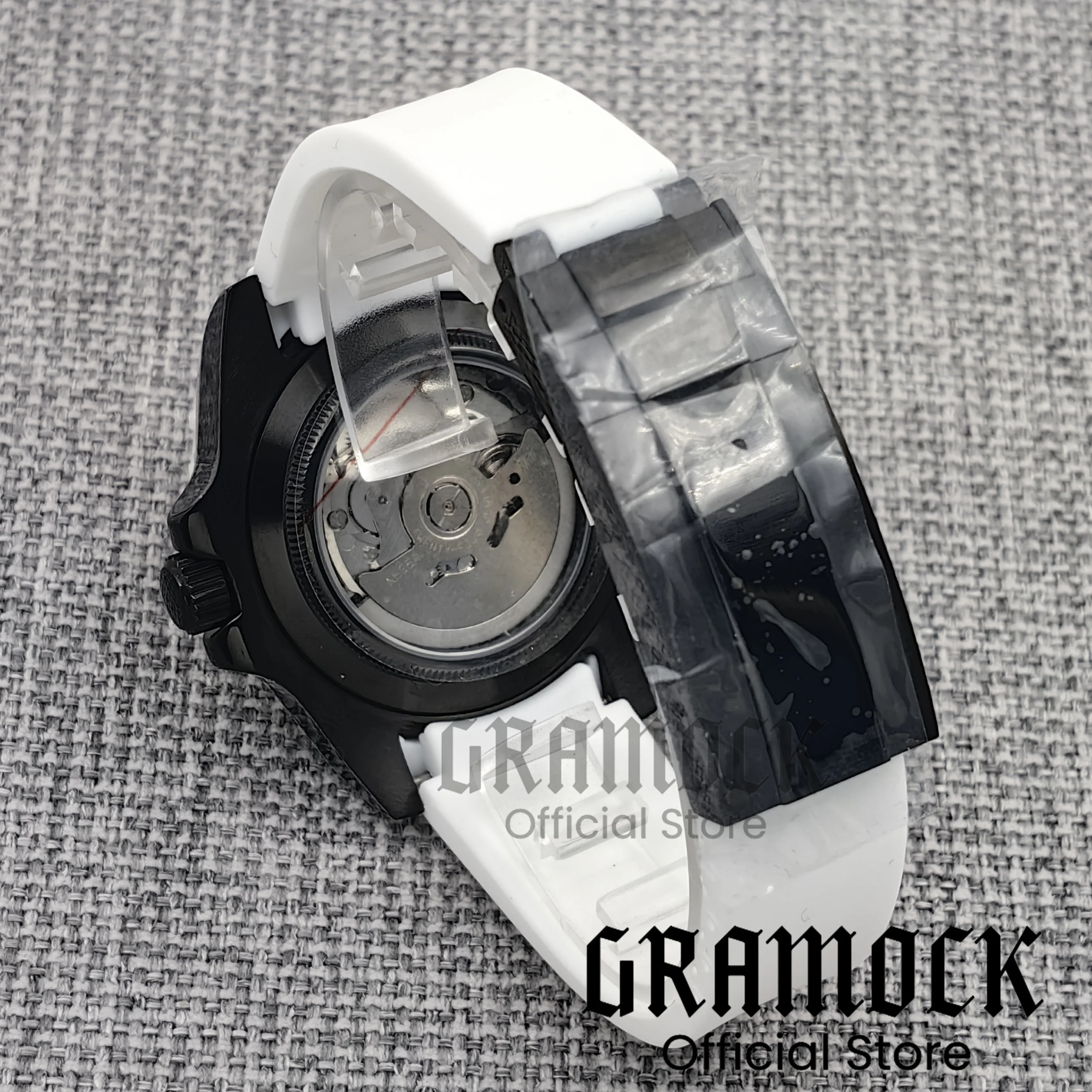 Gramock 40mm Black PVD Coated Case NH35 Automatic Men Watch Date Magnified Luminous Dial Rubber Strap Screw Crown Fixed Bezel