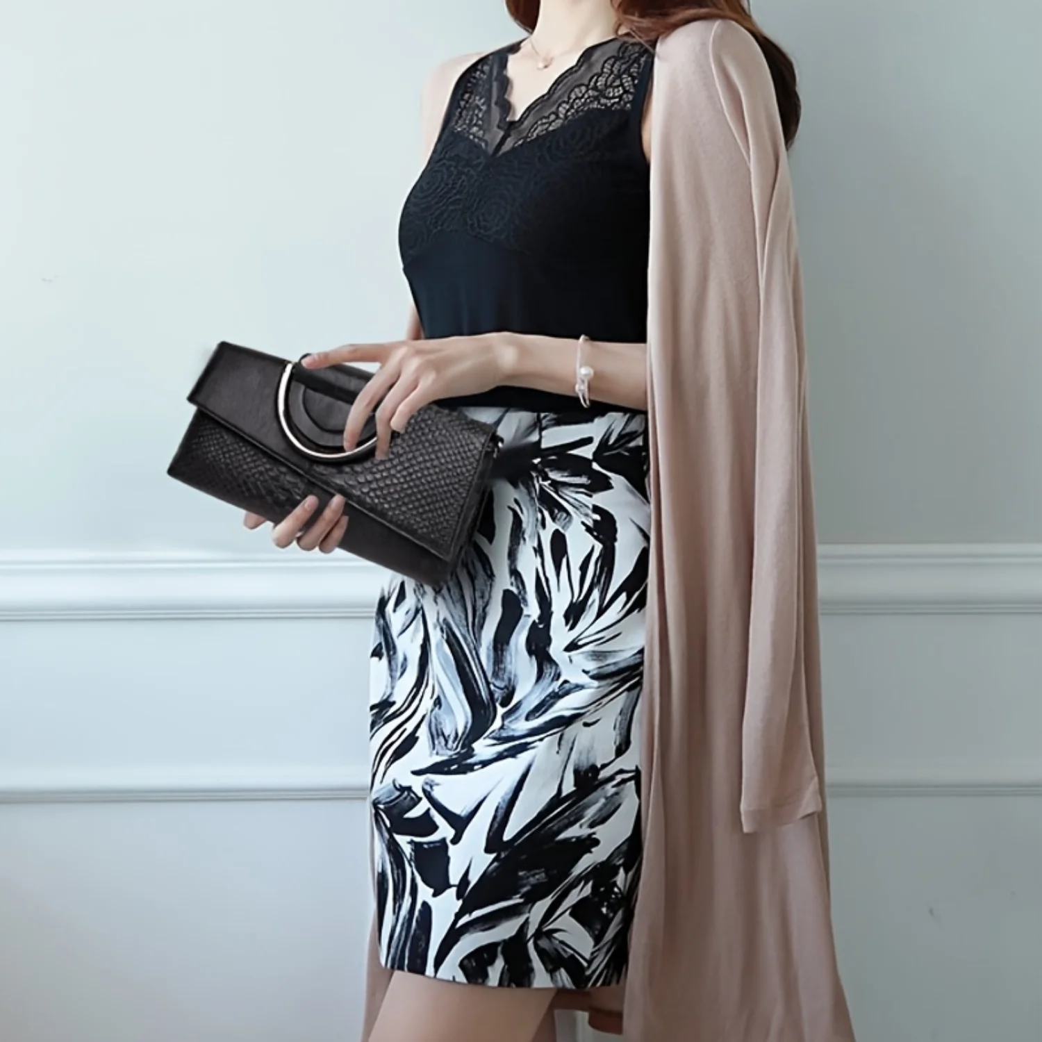 

Crocodile Pattern PU Leather Shoulder Bag Top Handle Satchel