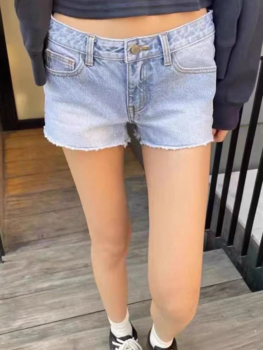 Imagem -02 - Tassel Guarnição Angustiado Denim Shorts Mulher Verão Cintura Baixa Reta Jeans Curto 2023 Chique Americano do Vintage Y2k Streetwear Calças