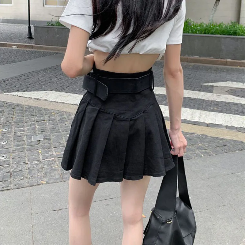 Lucyever koreanische Falten röcke mit hoher Taille Frauen Sommer Khaki schwarz mit Gürtel A-Linie Rock Frau All-Match Streetwear Minirock