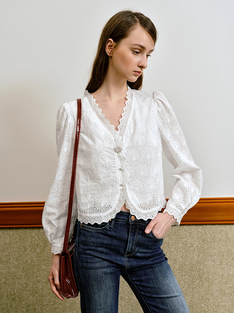 

OLrain French Women's White Lace Shirts & Blouse Woman 2025 Autumn Elegant Ladies Long Sleeve Embroidered Lace Top M57QX000158