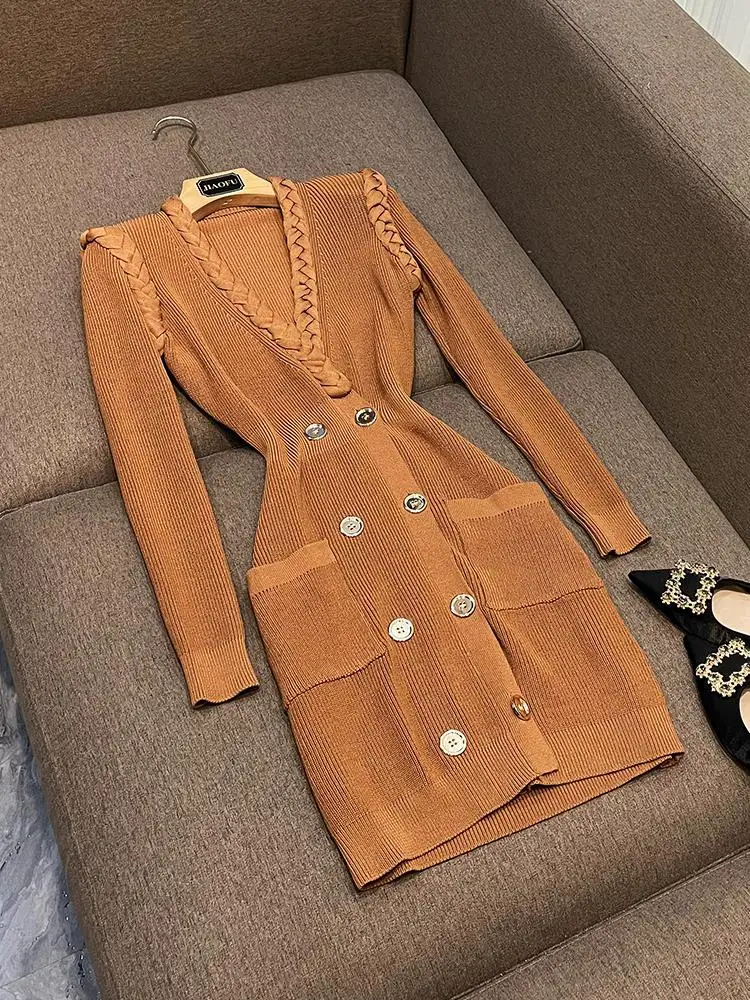 Early Autumn Handmade Knitted Long Sleeve Dress with Twist Neck And Shoulder Bag High Waist Tummy Control City Commute Dress